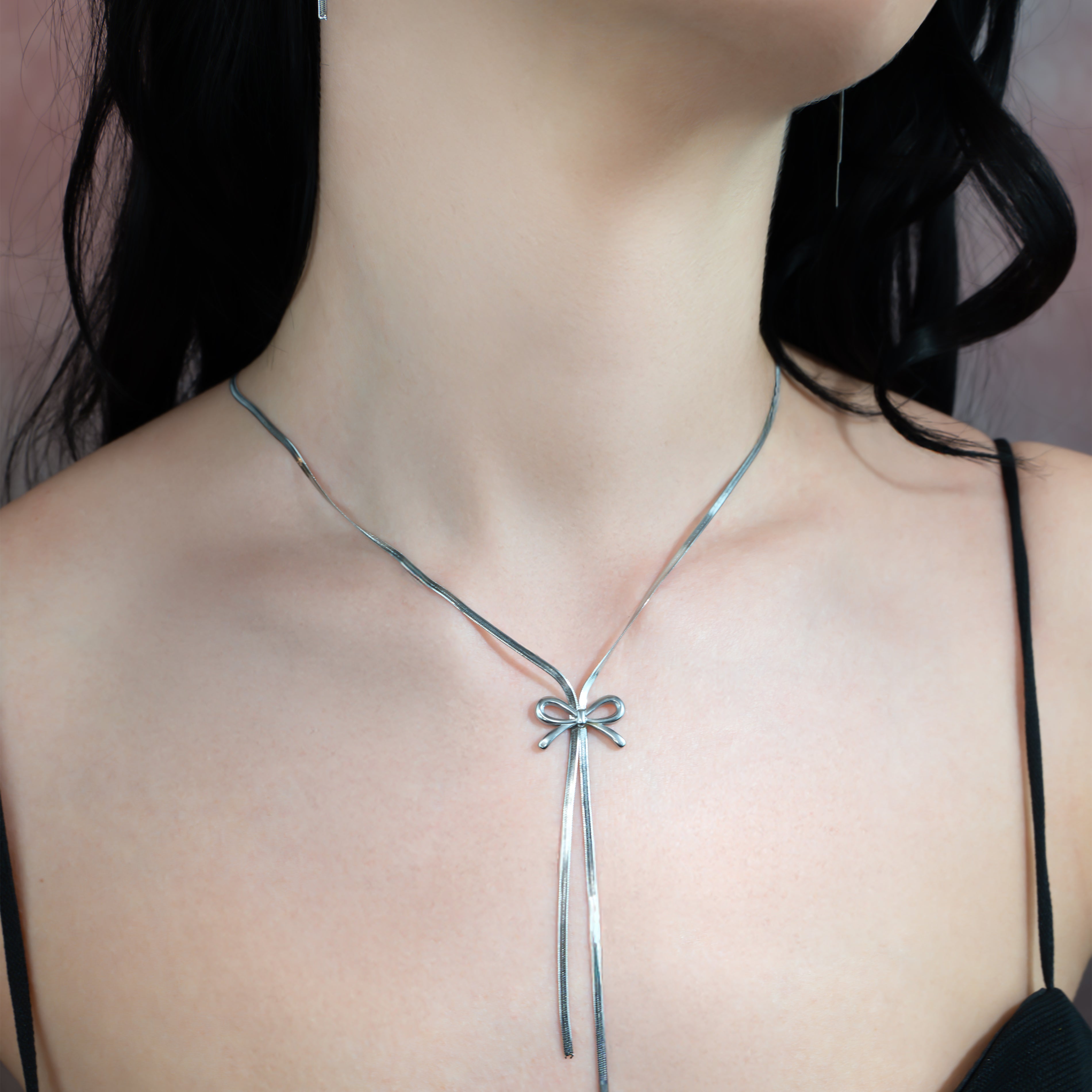 Bow Babe Halsband