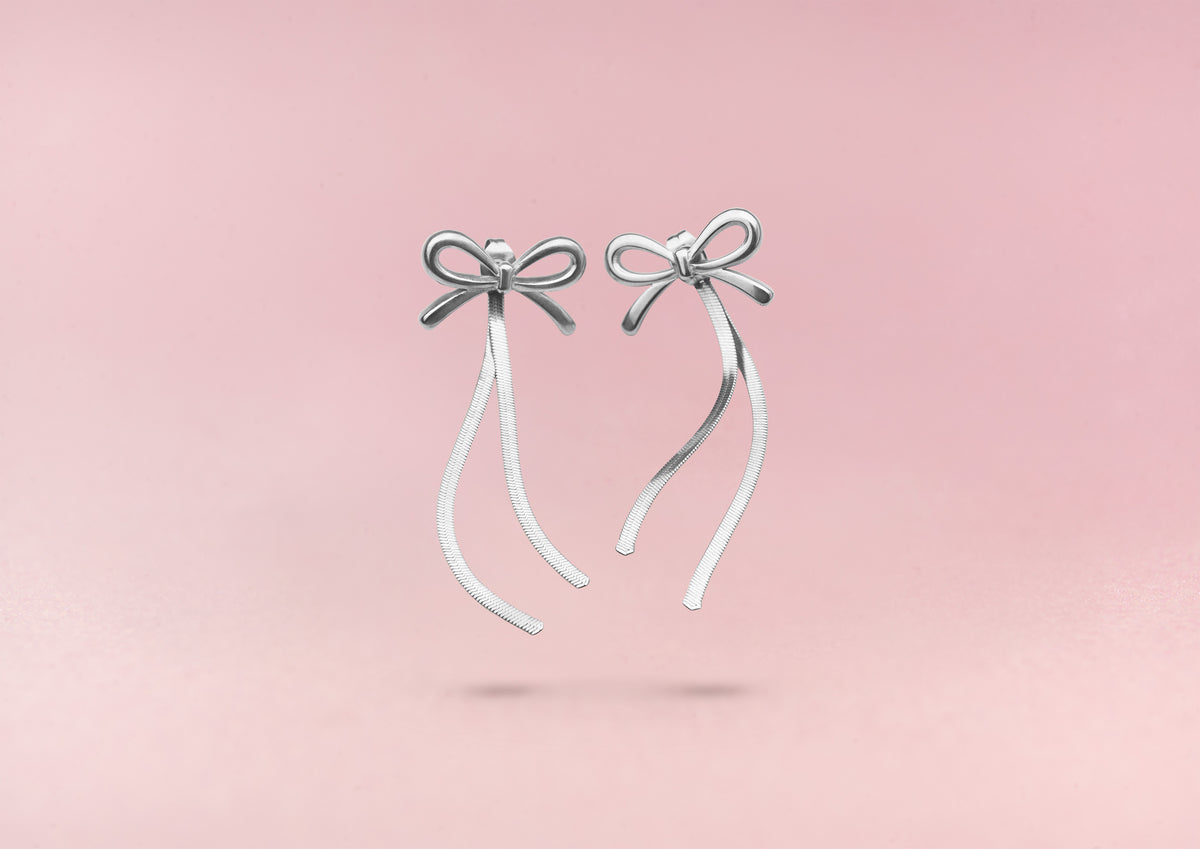 BOW BABE Earring Silver