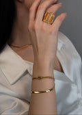 WHISPER Bracelet Gold