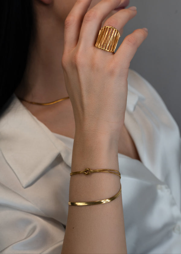 WHISPER Bracelet Gold