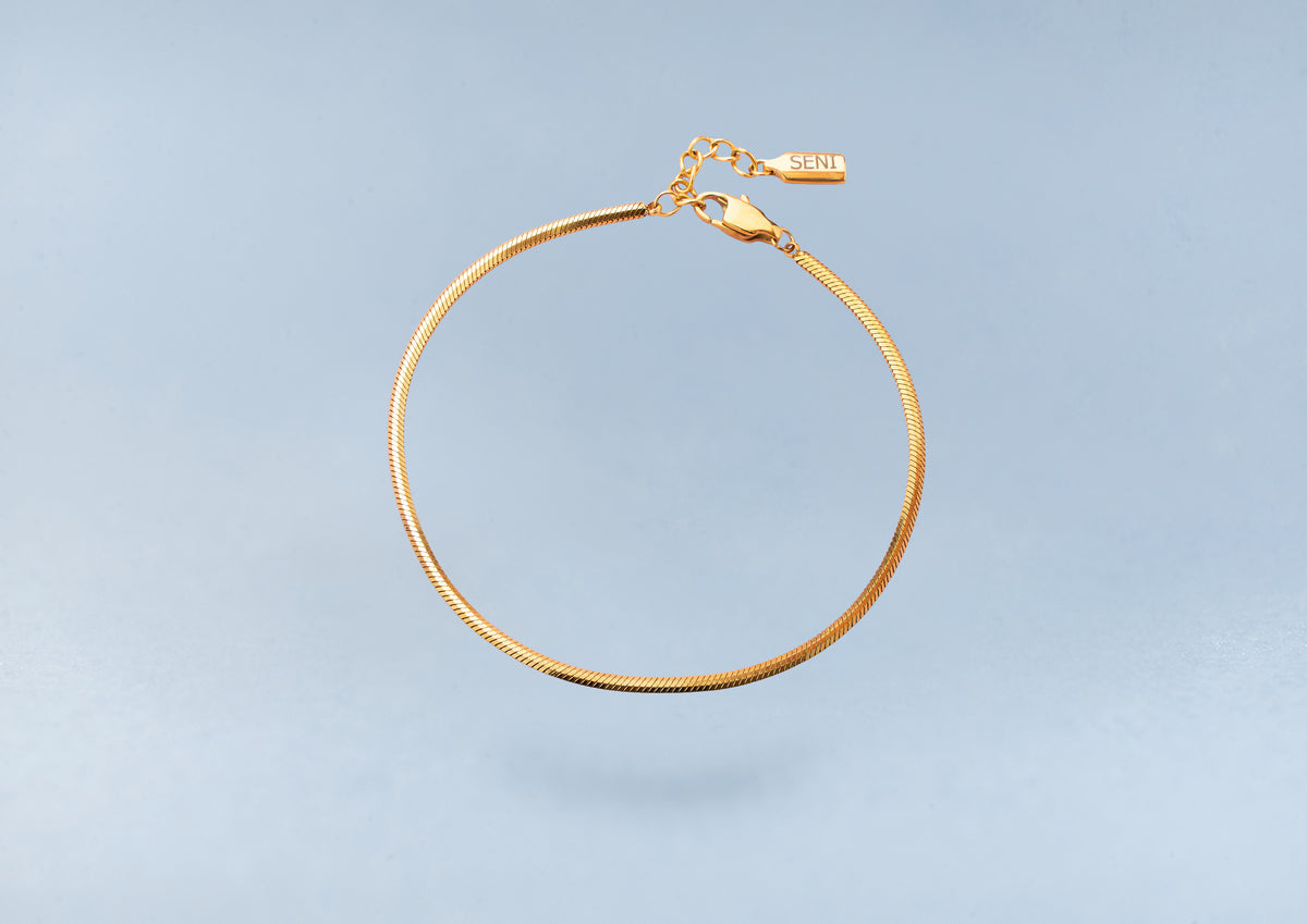 ALPHA Bracelet Gold