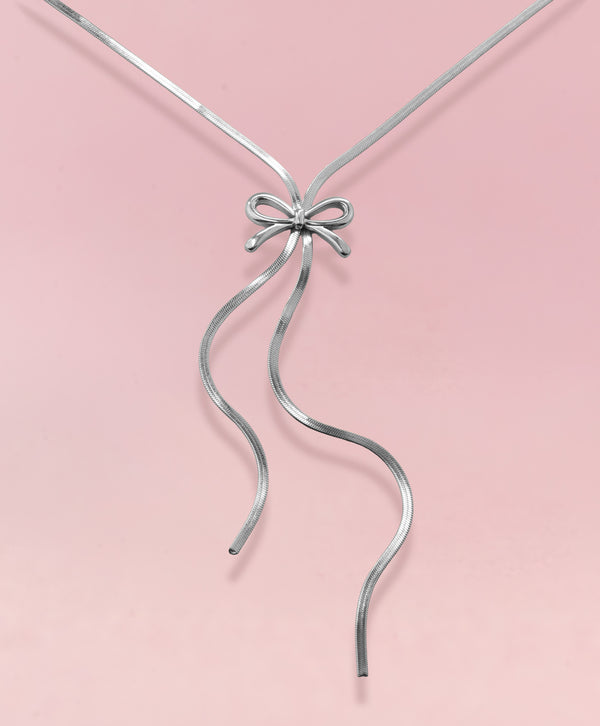 BOW BABE Necklace Silver